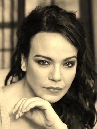 نفيسة بنشهيدة