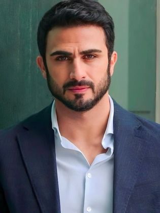 ألكسندر علوم