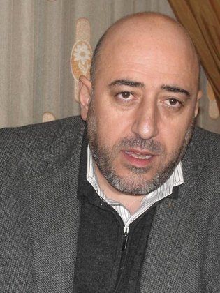 أحمد إبراهيم أحمد