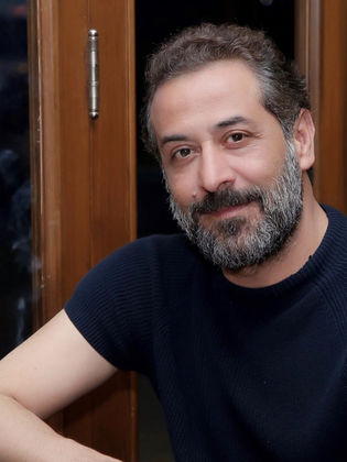 عبدالمنعم عمايري